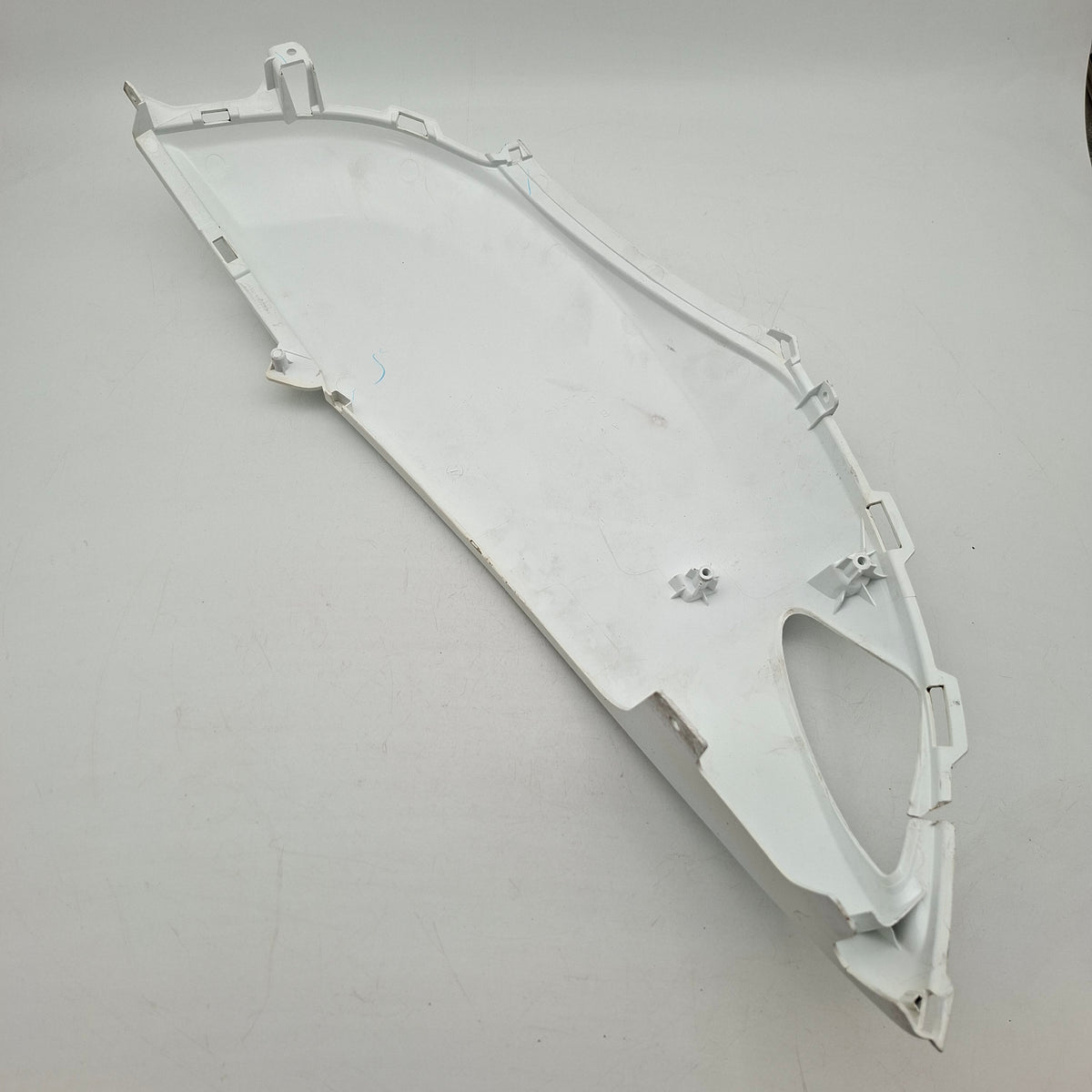 Suzuki UZ50 RH Main Side Panel - White (CA4AA)
