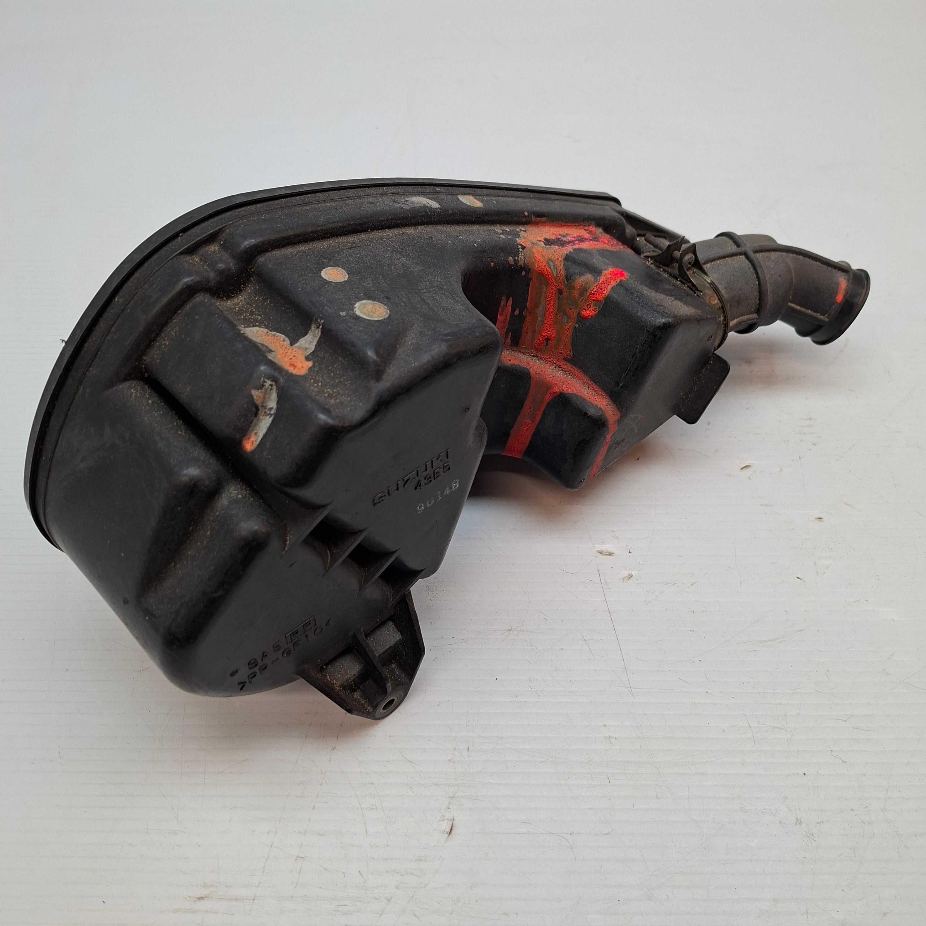 Suzuki AZ50 Air Box