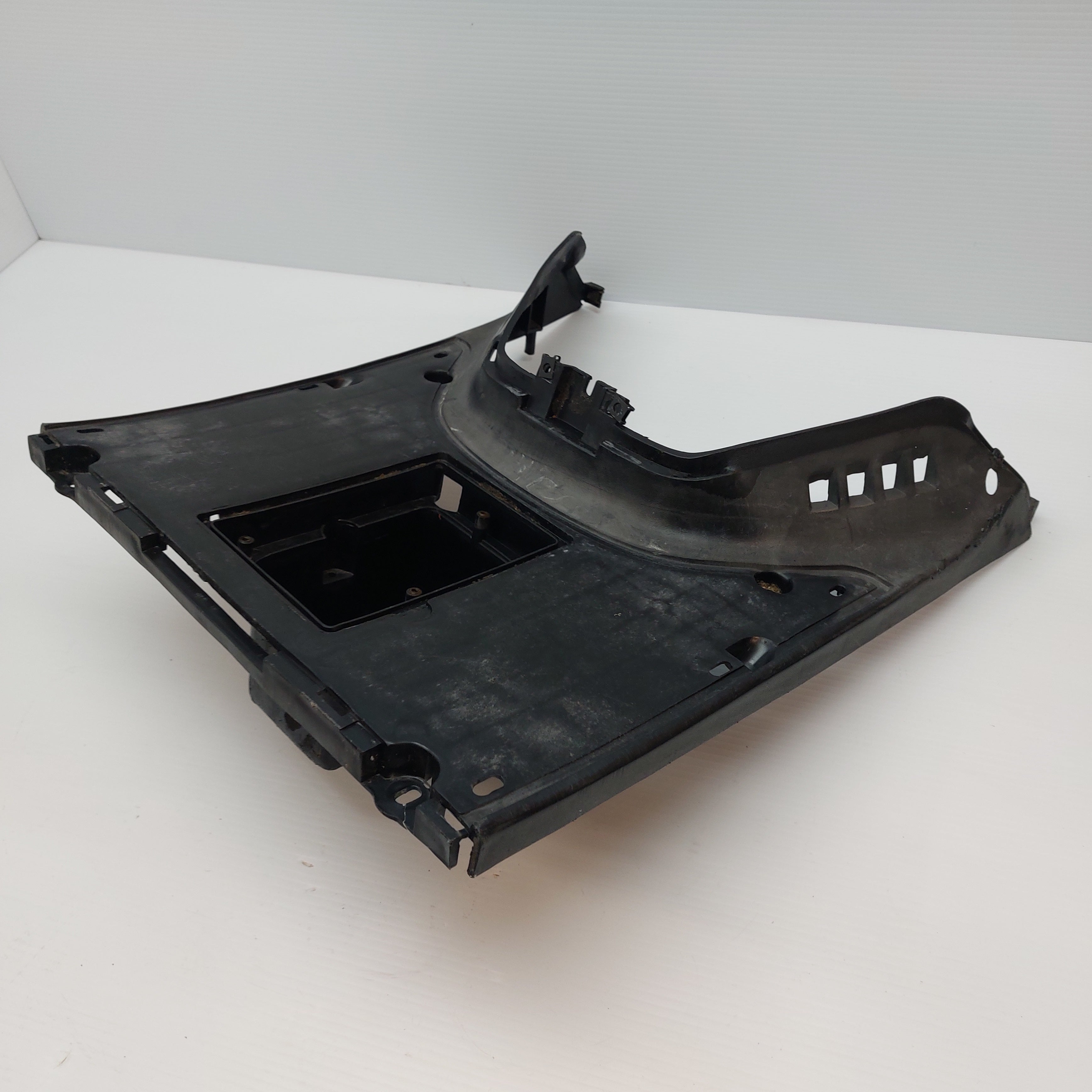 TGB 101S Floor Tray Panel
