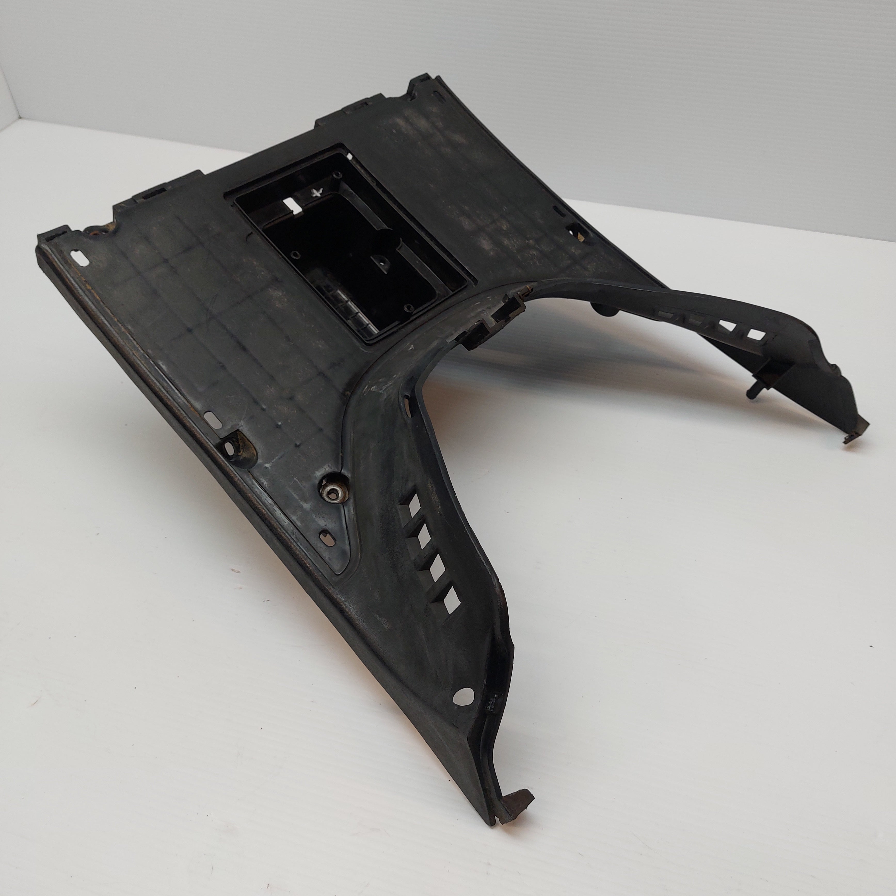 TGB 101S Floor Tray Panel