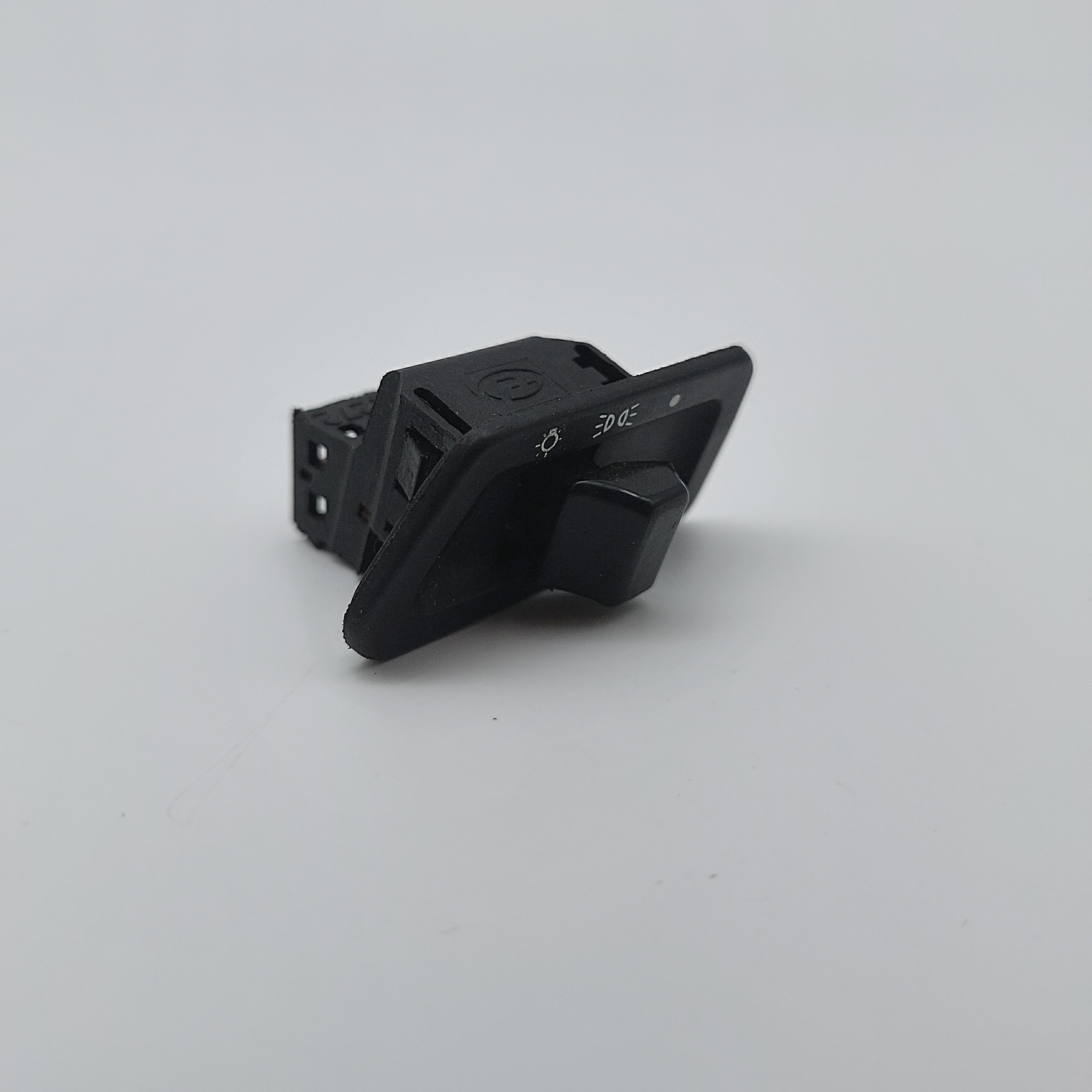 TGB Headlight Switch (Tapo/Delivery)