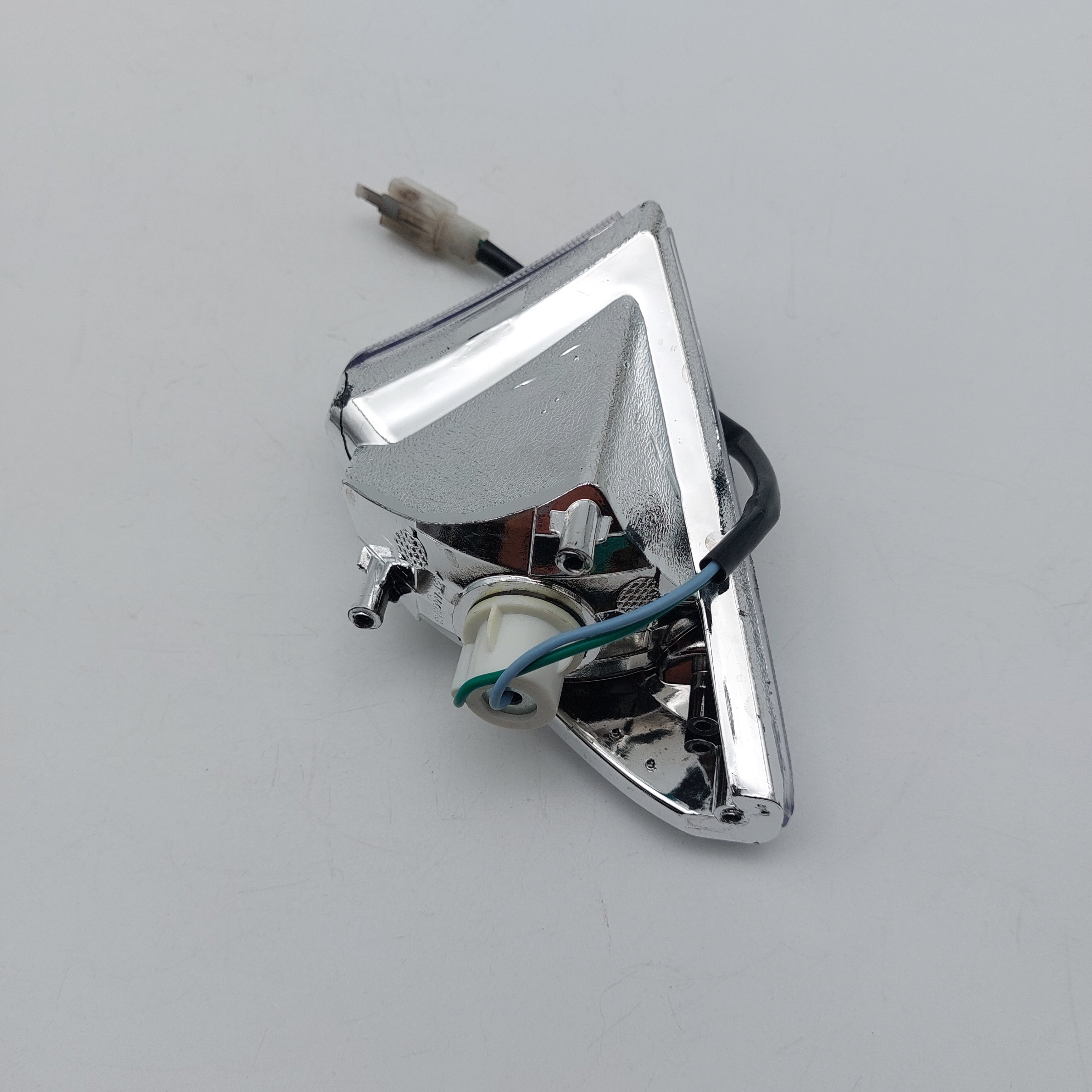 TNT Roma RH Front Indicator Light Assembly (New Model)
