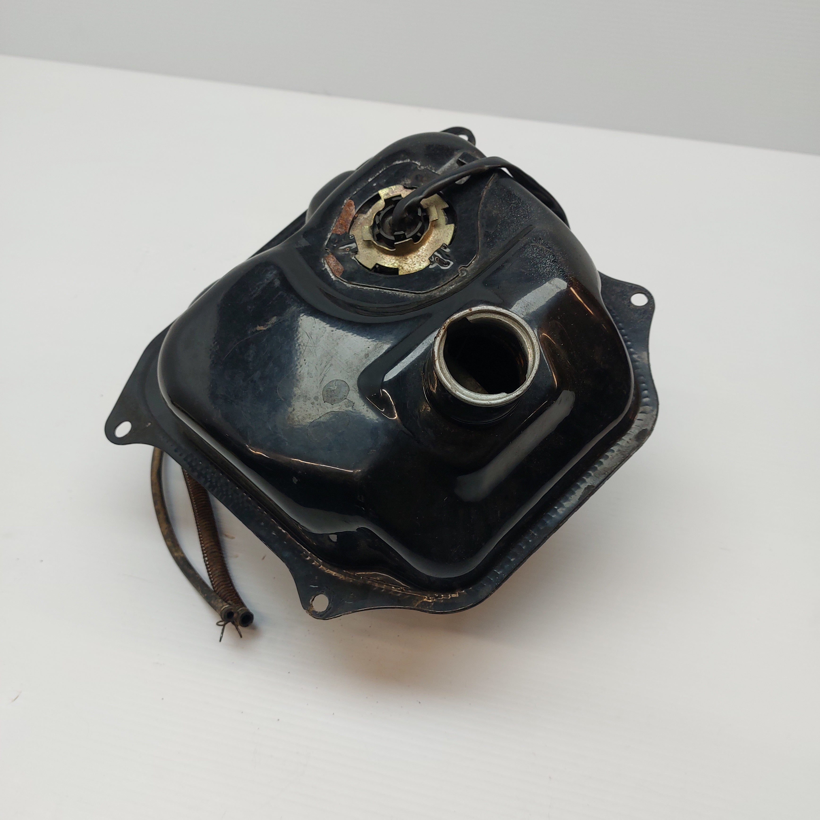 TNT Roma Fuel Tank with Sender