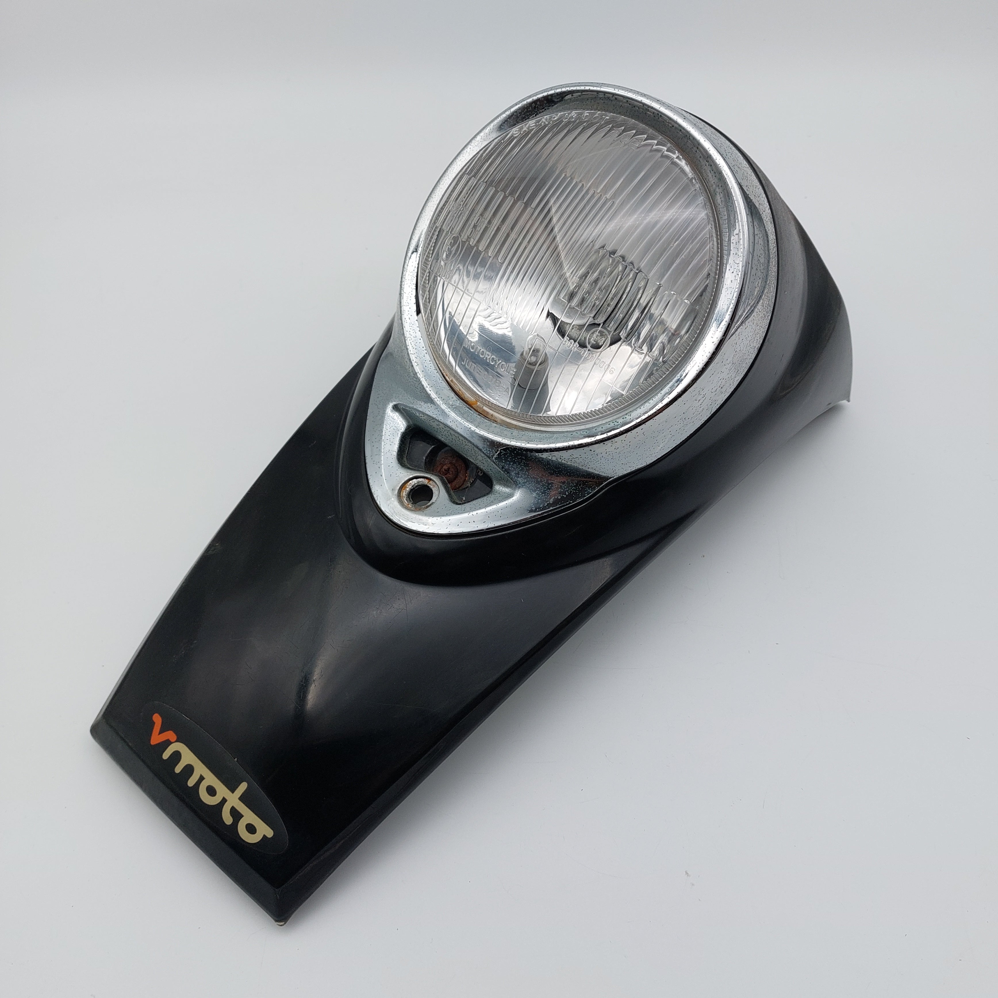 Vmoto Milan Headlight and Surround Assembly - Black