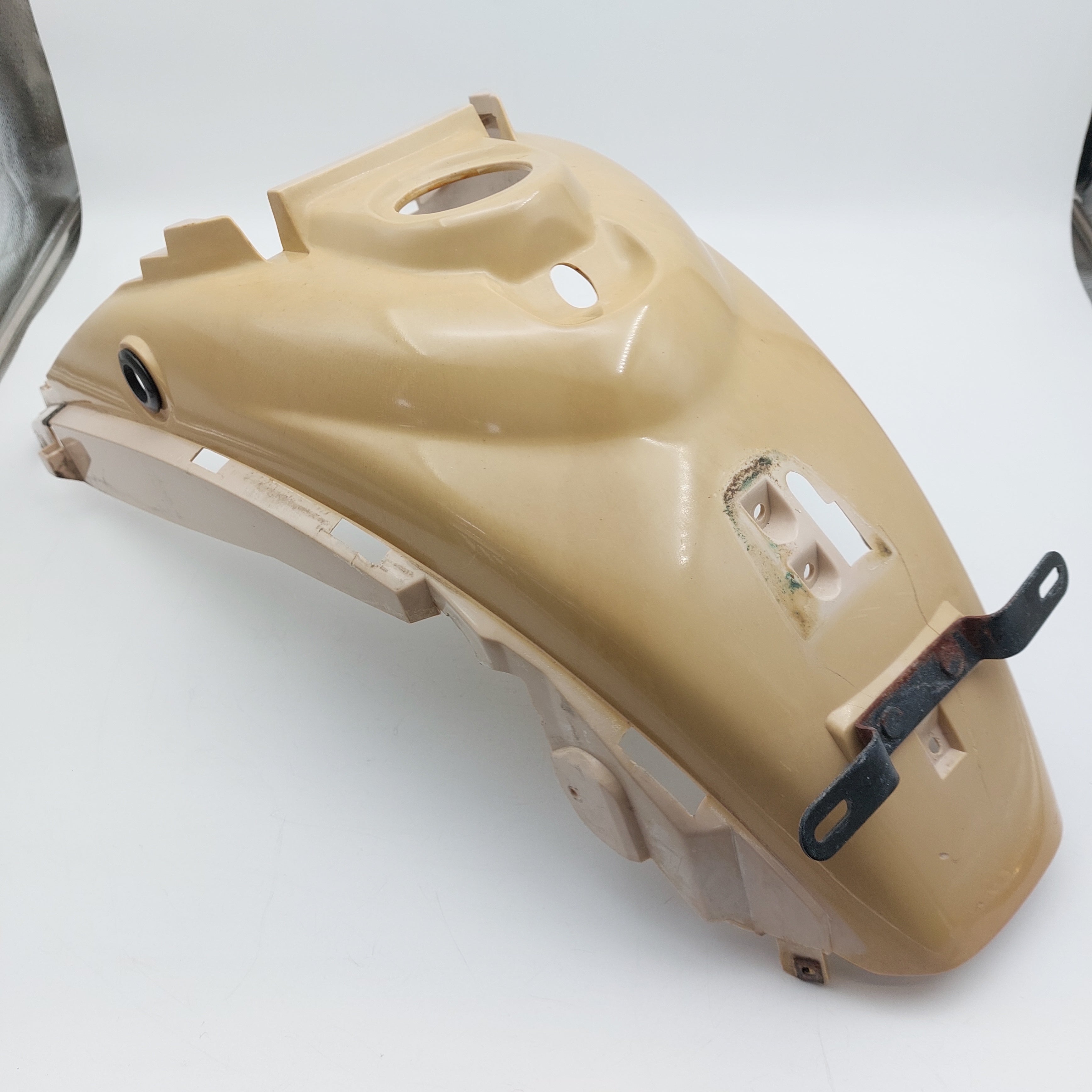 Vmoto Milan Rear Center Panel